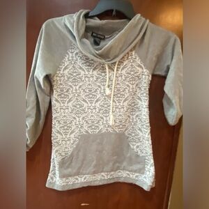 Miss Chievous Cream Patterned Front and Gray Hooded Pullover